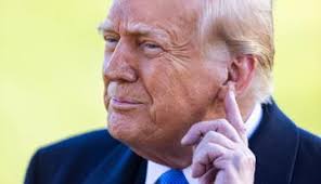 U. von der Leyen yra už ES stojimo derybas su Ukraina nuo birželio pabaigos