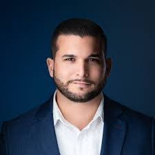 Daniel Miret's Instagram, Twitter & Facebook