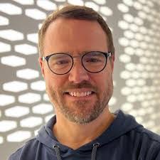 Seth Murray's Instagram, Twitter & Facebook