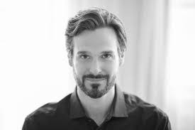 Eric Cecil's Instagram, Twitter & Facebook