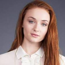 Amelia Whitmore's Instagram, Twitter & Facebook