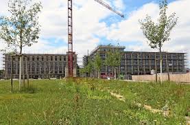 Wie viel ist ihre immobilie wert? Richtfest Im Neckarpark Volksbank Zieht 2019 In Den Neckarpark Bad Cannstatt Stuttgarter Zeitung