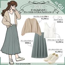 photo by michill ミチル on april 04 2020 image may contain text gaya busana pakaian set pakaian kasual