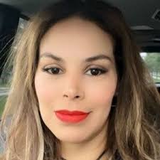 Amazon.co.jp: Sandy Mora: 本、バイオグラフィー、最新アップデート