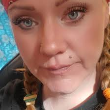 Amber Crisp (@heloisehambone) • Instagram photos and videos