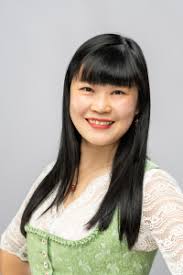 我们的团队- 我们的团队- 自我介绍- Kuckucksuhren Shop