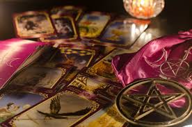 Resultado de imagem para ciganas bruxas