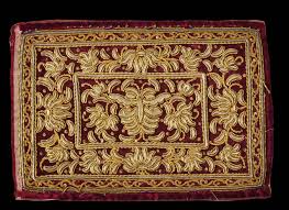 1 poin kain bludru yang disulam timbul dengan benang emas disebut kerajinan. Tekat Embroidered Textiles From Malaysia Michael Backman Ltd
