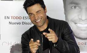 ¿Qué le pasó? Fanáticos de Chayanne preocupados por la apariencia del  cantante: "Muy maquillado. Quiero al de antes"