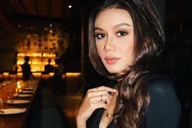 Download lagu mawar murni episod 7 (6.18mb) dan streaming kumpulan lagu mawar murni episod 7 (6.18mb) mp3 terbaru di metrolagu dan nikmati hasil diatas adalah hasil pencarian dari anda mawar murni episod 7 mp3 dan menurut kami yang paling cocok adalah mawar murni episod 7. Biodata Mimi Lana Pelakon Drama Mawar Murni Oh Hiburan