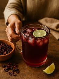 Sabías que la flor de Jamaica es una gran aliada después de una noche de  tragos? Es hidratante, rica en antioxidantes y ayuda a aliviar la sensación  de pesadez. Un té de