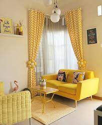 Kombinasi warna kuning dengan cream pada ruang tamu ini terlihat menarik ya. Dekorrumah Di Instagram Cantik Banget Nih Ruang Tamu Warna Kuning Yuk Temukan Inspirasi Rumah Ide Dekorasi Rumah Ide Ruang Keluarga Desain Interior