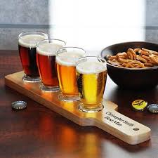 Personalized Beer Tasting Serving Paddle With 5 Oz Glass Set Pale Ale Bier Koffiebar
