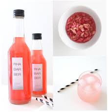Rezept Rhabarber Sirup Monaqo Rhabarber Rezepte Rhabarber Rezepte