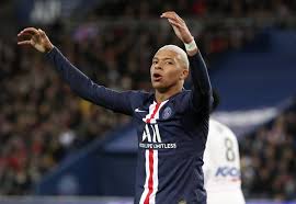 It would instruct me on my way, recalculate when i don't take the suggested turn, and visua. Mbappe Enjoys Turning 21 With 2 Goals As Psg Routs Amiens Taiwan News 2019 12 22 07 03 57