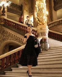 Only for it to be subverted minutes later when she learns her new. The 20 Best Fashion Moments From Emily In Paris On Netflix