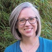 Lori Claire's Instagram, Twitter & Facebook