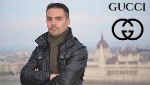 Gabor vona, leader of the jobbik party, was expected to speak at an unknown location, but the event was scrapped and he spoke in hyde park instead. Vona Gabor Is Kulfoldre Emigral A Fasizalodas Miatt Hircsarda
