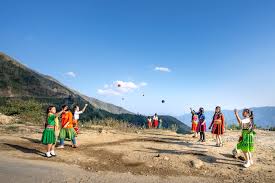 Por eso, nos complace ofrecerle las reglas e instrucciones de la lotería, el juego mexicano por excelencia. Juegos Tradicionales Mexicanos Atrapadas Avion Brincar La Cuerda