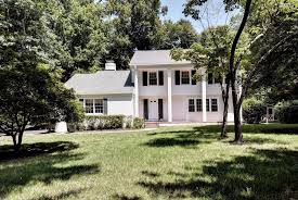 268 Nottingham Rd Williamsburg Va 23185 Mls 1829594 Zillow Foreclosed Homes Types Of Houses Home And Family