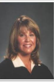 Gloria Dumas's Instagram, Twitter & Facebook