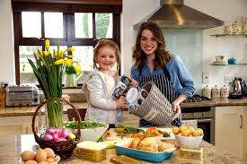 Yep, you've got to stretch those bellies and ready yourself for day of eating, and only eating. This Easter We Re Ditching The Celebrity Cookbooks And Looking To Family Roast Dinner Recipes Lovebelfast