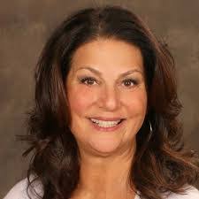 Gina Roberts's Instagram, Twitter & Facebook