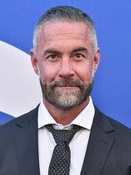 Jay Harrington's Instagram, Twitter & Facebook