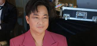 Lý Nhã Kỳ và bạn bè dự tiệc cưới Hồ Quang Hiếu