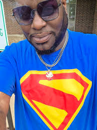 Happy Friday everyone! Both of our heroes are looking dapper today. 😍😍😍 