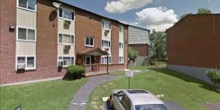 Our apartment listings offer a wide range of floor plans and square footage to accommodate your living arrangements, whether it's living by yourself, as a couple, or with a roommate. Top 94 2 Bedroom Apartments For Rent For Rent In Meriden Ct With Pics