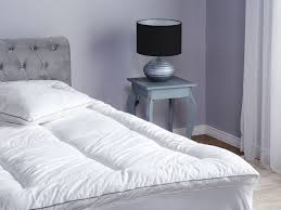 Weiche schlafoberfläche durch schaumpolsterung.der elastische stoff auf der oberseite passt sich perfekt an und sorgt so für hohen 180cm nicht passieren. Matratzen Topper Japara Baumwolle 140 X 200 Cm Trivor Beliani Ch