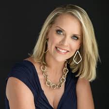 Realty ONE Group, Experience Agents