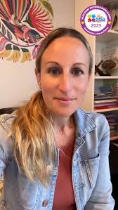 Shara Curlett is READING EVERY DAY IN MAY!, Join in