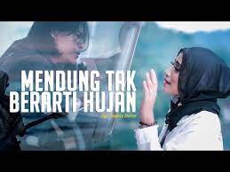 Full album atikah edelweis lagu kenangan nostalgia. Atikah Edelweis Mendung Tak Berarti Hujan Ft Febian Youtube Hujan Nostalgia Musik