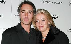 Emma thompson may never have married husband greg wise were it not for a witch friend of his. Emma Thompson Reveals Husband Greg Wise Buys Cheap Socks And Own Brand Shampoo