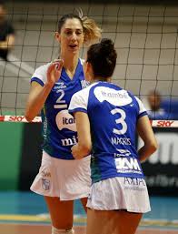 A levantadora deixou a quadra chorando e foi substituída por roberta. Entrosamento Entre Carol Gattaz E Macris E Uma Das Armas Do Minas Para A Final Contra O Praia Superliga Feminina Ge