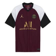 La novedosa camiseta del psg para la proxima temporada 2021 de este gran clud de la ciudad de paris se atreve con un nuevo diseño, más actual. Buy Camiseta Psg Cheap Online