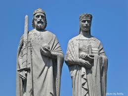 Check spelling or type a new query. Szent Istvan Es Boldog Gizella Csaladja Del Pest Megyei Panorama