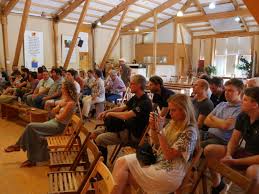 After an upbringing in a traditional catholic rural family. Wuste Oder Paradies Permakultur Macht Den Unterschied