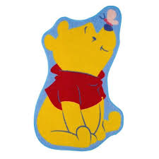 Imaginez mille et une idées pour la déco de chambre winnie l'ourson avec la gamme de tapis winnie l'ourson disney vendue sur bébé gavroche. Tapis Forme Winnie L Ourson Disney Cdiscount Maison