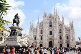 Visit the ac milan official website: 2 Days In Milan Explore Italy S Stylish Fashion Capital In 48 Hours Yoga Wine Travel