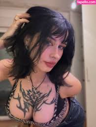 Mivvylynn  maevetale  mysterymaeve Nude Leaked OnlyFansPatreon Photo 20  - Fapello