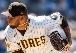 Giants vs Padres Prediction, Picks & Odds for Tonight's MLB Game