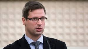 Nem transzparens a miskolci városháza működése. Oph Gulyas Gergely Atalakul A Miniszterelnokseg