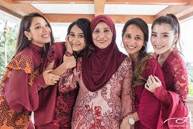 All posts tagged sm faliq sm nasimuddin. The Nasimuddin Family Raya Portraits Malaysia Wedding Photographer And Videographer Stories My