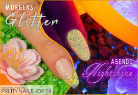 Nightshine Illusion Glitter Nailart Nails Fur Ein Effektvolles Nageldesign Mit Dem Jolifin Nightshine Illusion Glitter Yellow Nageldesign Glitter Nails