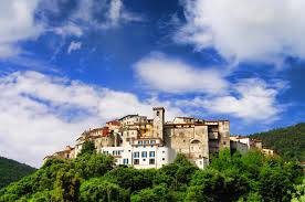 Visita Ameglia: scopri il meglio di Ameglia, Liguria, nel 2025 | Viaggia  con Expedia