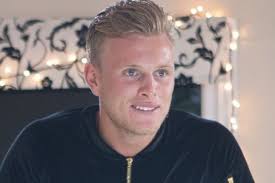 Moreover, he owns a footwear brand called mallet london or mallet footwear. Who Is Tommy Mallet Dating Tommy Mallet Girlfriend Wife