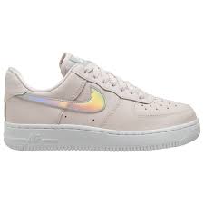 Nike Air Force 1 07 Le Low Women S In 2020 Nike Air Force Nike Air Nike
